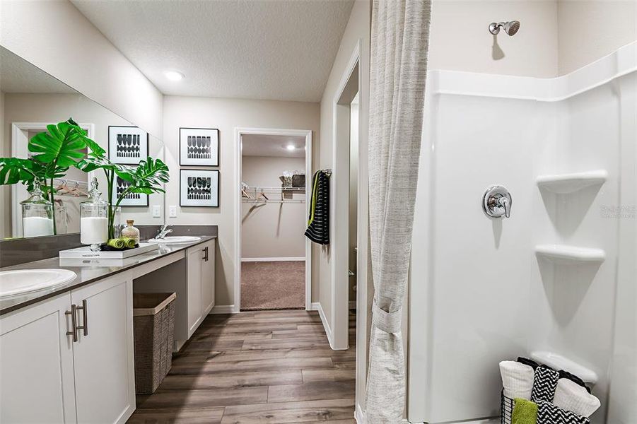 virtually staged/ model home virtually staged/ model home