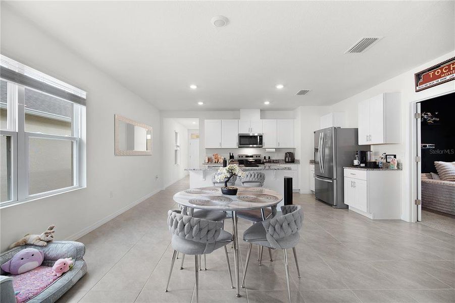 Furnished interior view inside a new home in Kindred, Kissimmee (Image 26).