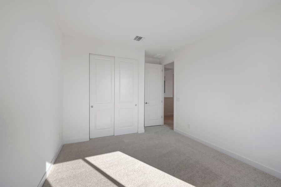 Spacious, unfurnished interior of a new home in Soleo, San Tan Valley (Image 45). Spacious, unfurnished interior of a new home in Soleo, San Tan Valley (Image 45).