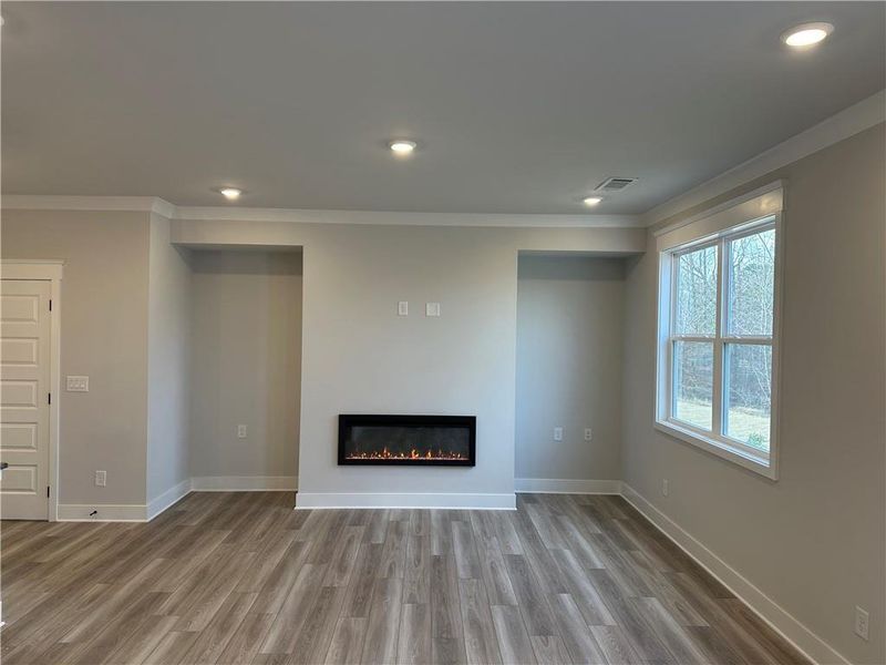 Spacious, unfurnished interior of a new home in Millstone at Mundy Mill, Gainesville (Image 20).