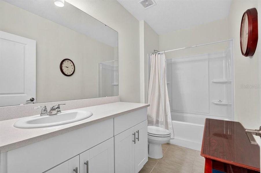 Furnished interior view inside a new home in , Edgewater (Image 10). Furnished interior view inside a new home in , Edgewater (Image 10).