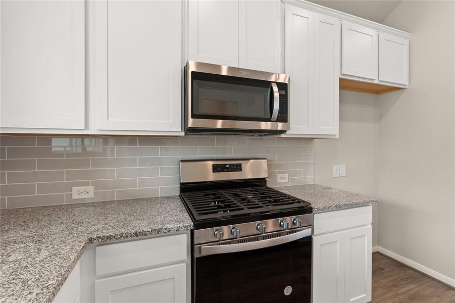 This kitchen is not only a functional space but also has ample storage. Whether you're a seasoned chef or just love to gather and enjoy good food, this kitchen is a dream come true.