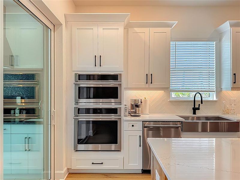 Furnished interior view inside a new home in , Lakewood Ranch (Image 17).