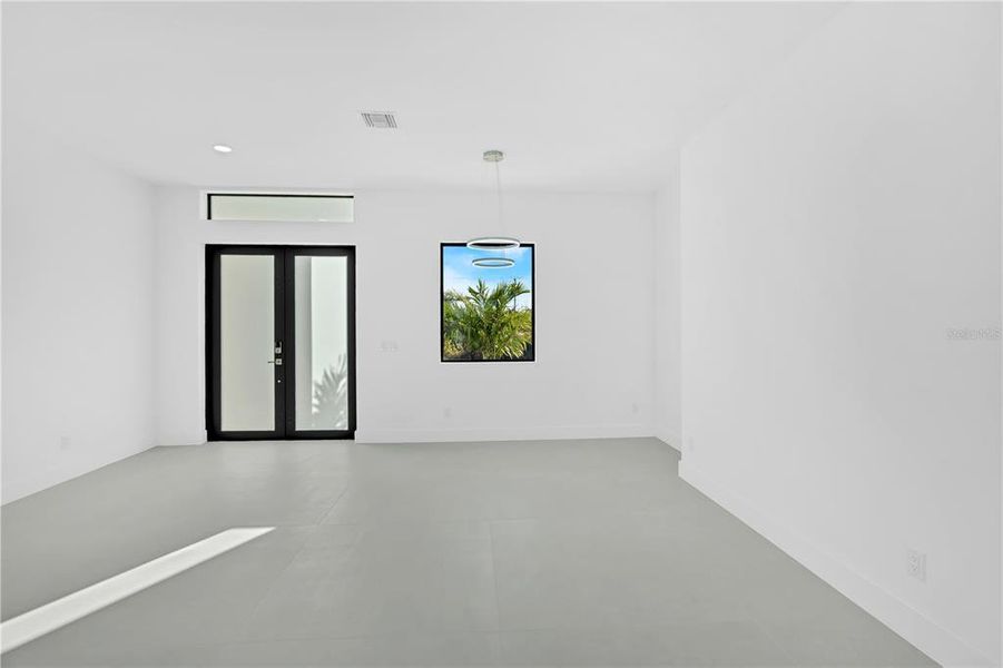 Spacious, unfurnished interior of a new home in , Port Charlotte (Image 17).