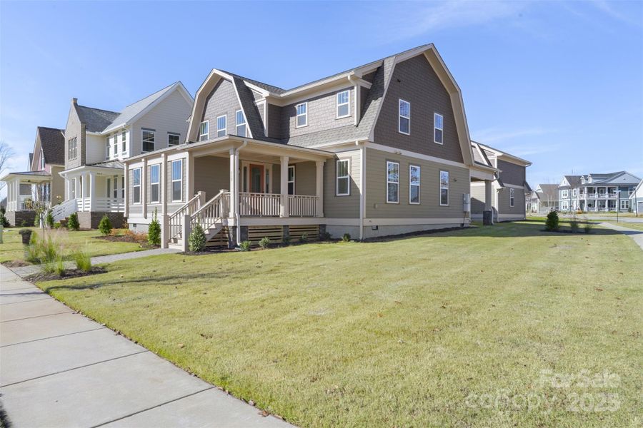 Image 42 of a home in Riverwalk.
