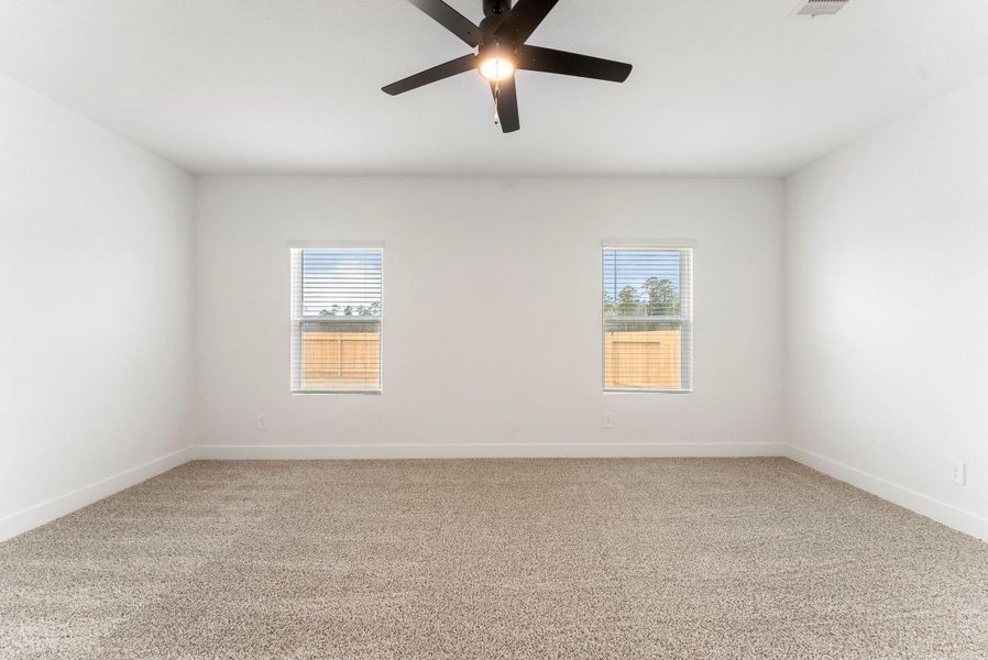 Spacious, unfurnished interior of a new home in Chapel Lakes, Montgomery (Image 23).