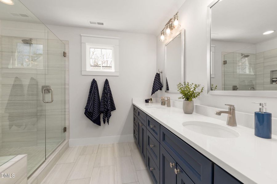 35-web-or-mls-DX3A8929