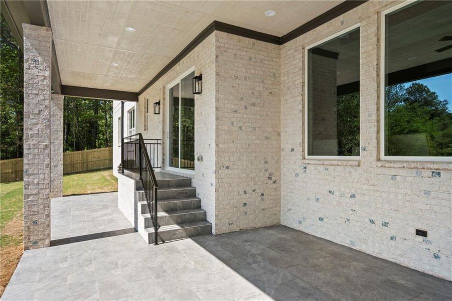 Exterior details and patio area of a home in , Lawrenceville (Image 30).