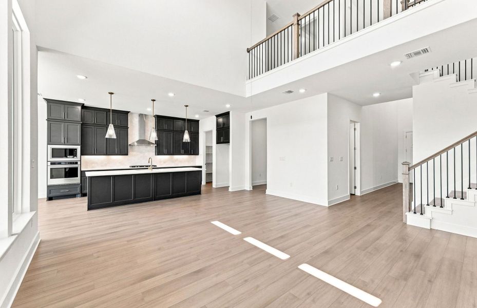 Spacious, unfurnished interior of a new home in Kuempel Estates, Pflugerville (Image 36).