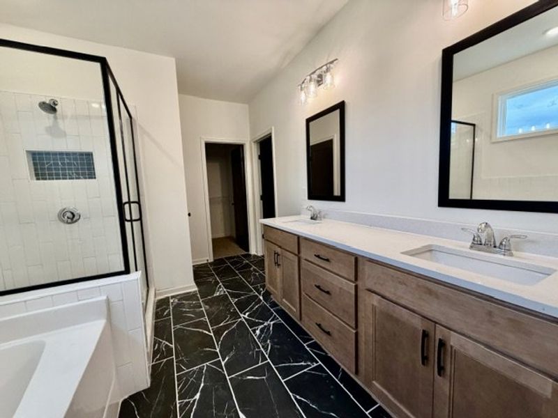 Furnished interior view inside a new home in Oakview, Pine Mountain (Image 7).