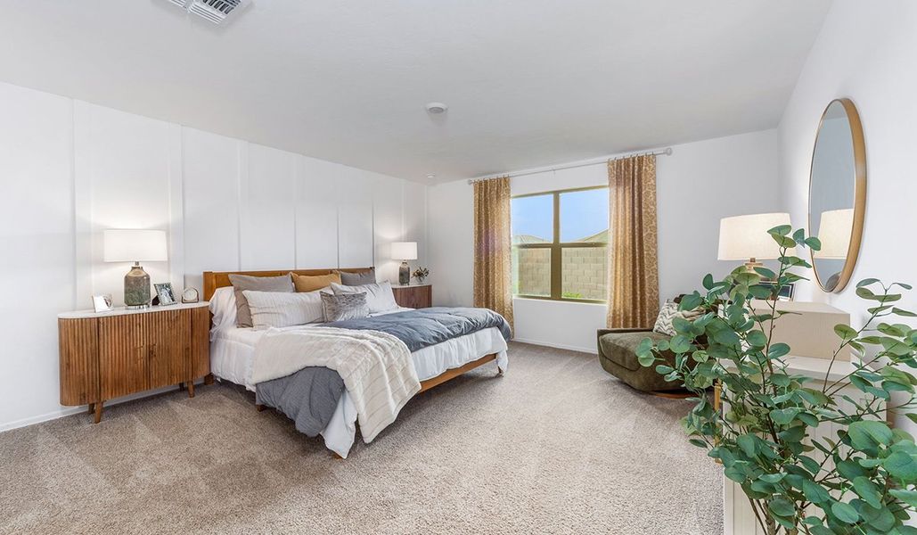 Furnished interior view inside a new home in Entrada Del Toro at Rancho Sahuarita, Sahuarita (Image 20).