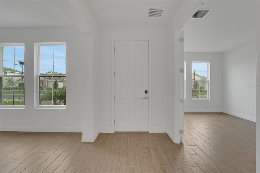 Image 58 of a home in Seaire.