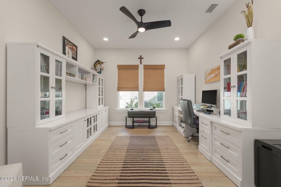 Furnished interior view inside a new home in , St. Augustine (Image 34).