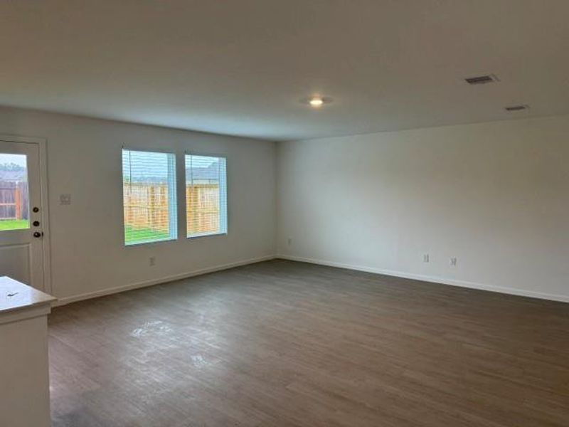Spacious, unfurnished interior of a new home in , New Caney (Image 10).