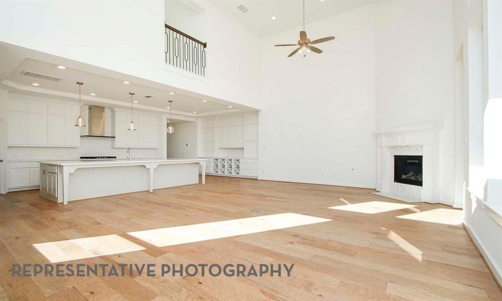 Spacious, unfurnished interior of a new home in Star Trail, Prosper (Image 33).