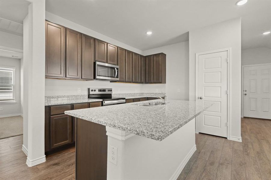 Furnished interior view inside a new home in Sycamore Landing, Fort Worth (Image 5). Furnished interior view inside a new home in Sycamore Landing, Fort Worth (Image 5).