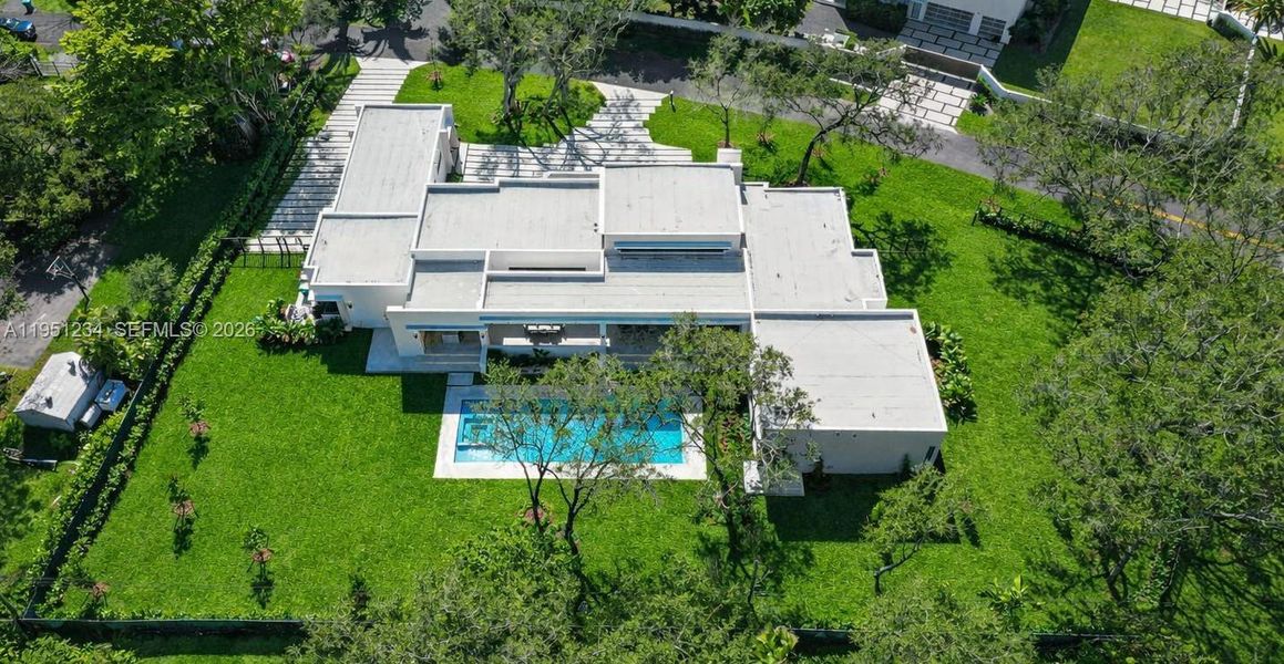 Community amenities in , Palmetto Bay (Image 50).