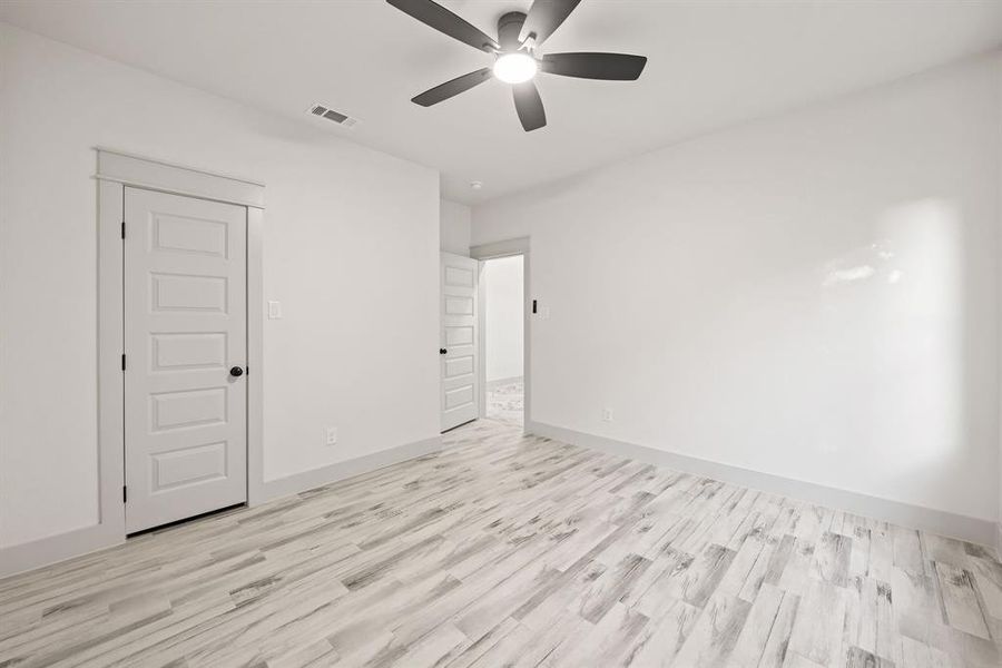 Spacious, unfurnished interior of a new home in , Fort Worth (Image 25). Spacious, unfurnished interior of a new home in , Fort Worth (Image 25).