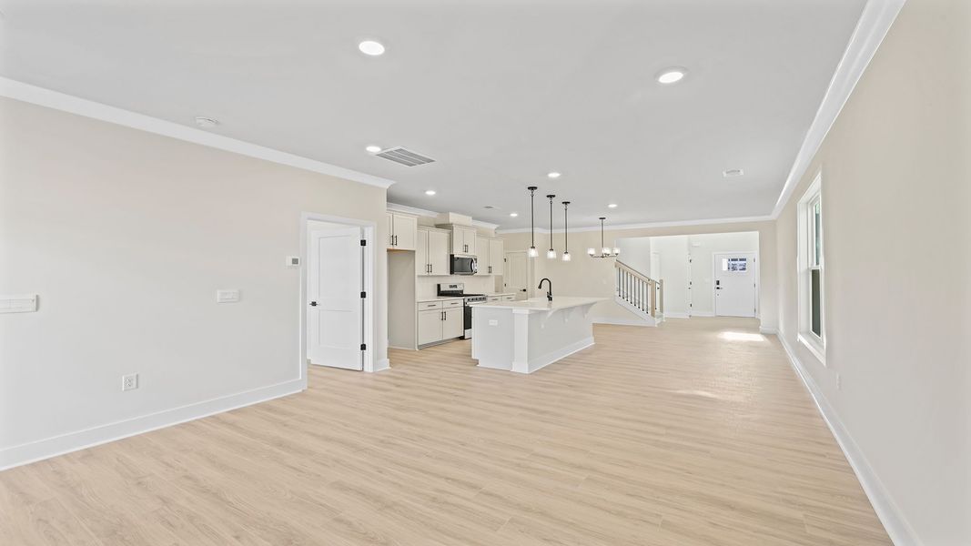 Spacious, unfurnished interior of a new home in Adams Glen, Greenville (Image 18).