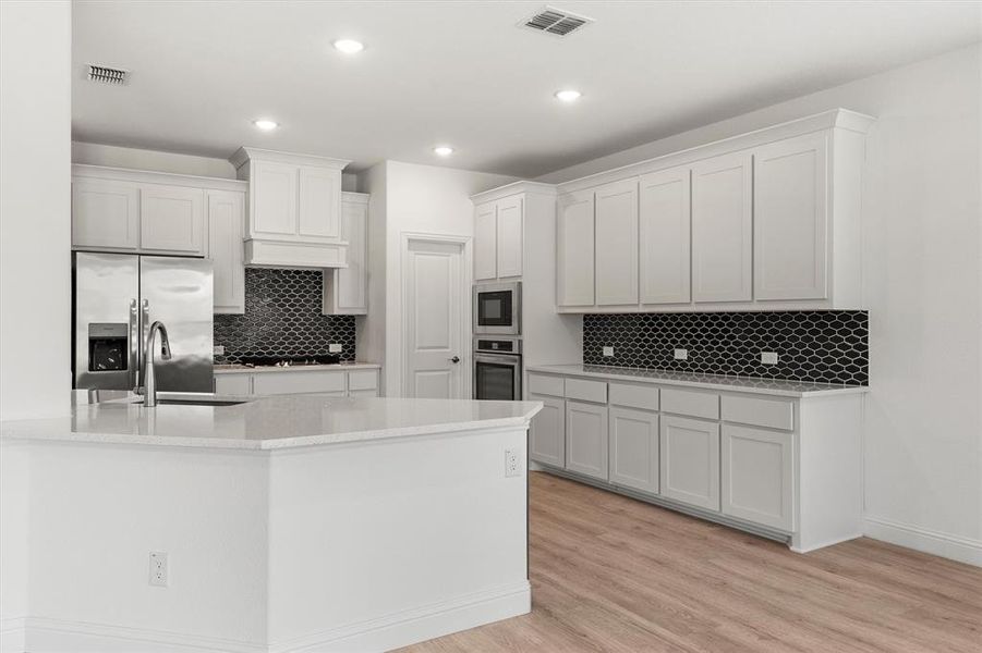 Furnished interior view inside a new home in , Wylie (Image 8).