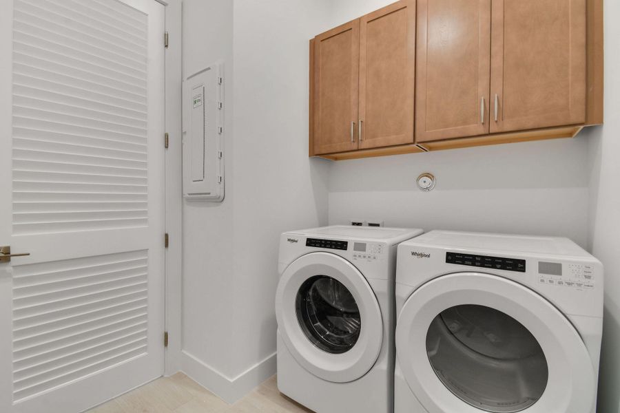 Close-up of interior finishes inside a home in Greyhawk Landing, Lake Worth (Image 10).