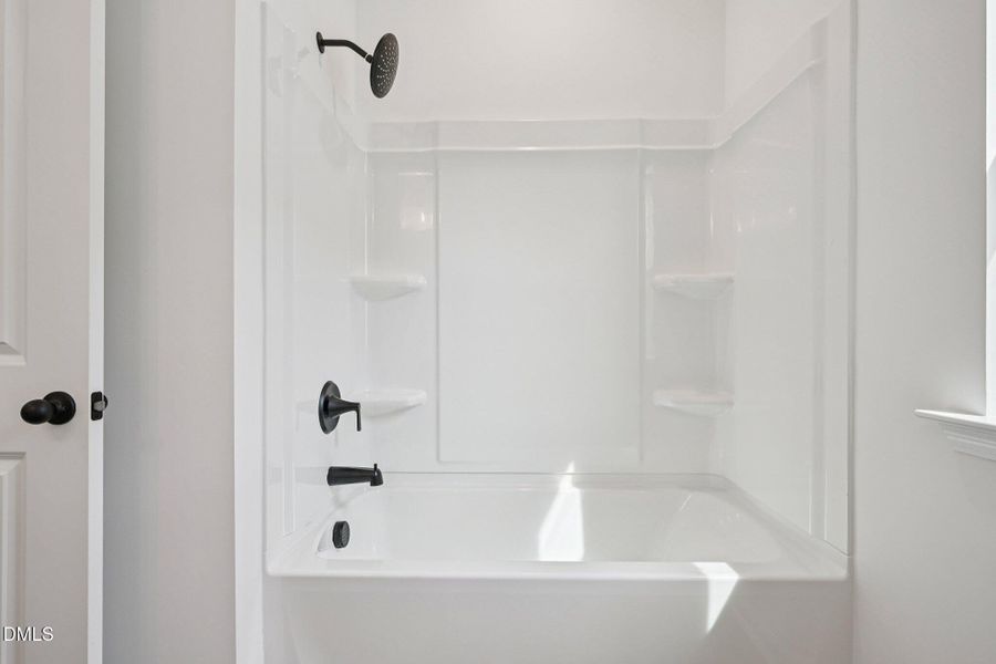 33-web-or-mls-Compeer Wy-S0603-033