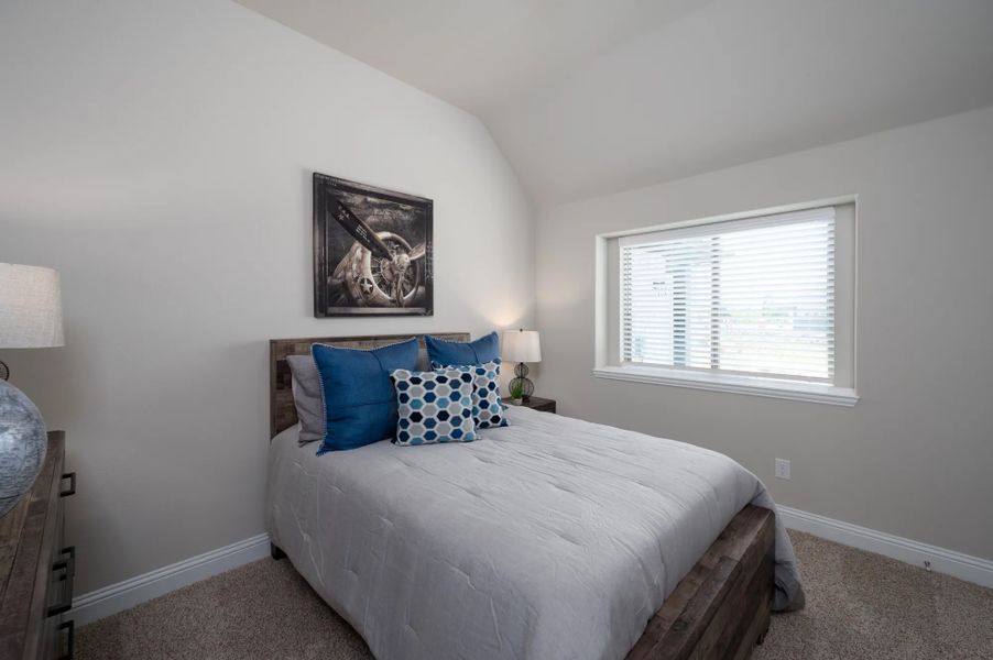 Representative furnished interior of a home built from the Kirlin by Stonehollow Homes in Meadow Vista, Anna (Image 6).