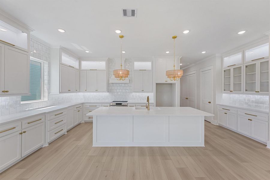 Furnished interior view inside a new home in , Galveston (Image 9).