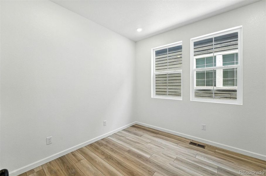 3324 N Catawba ~ Ready Now