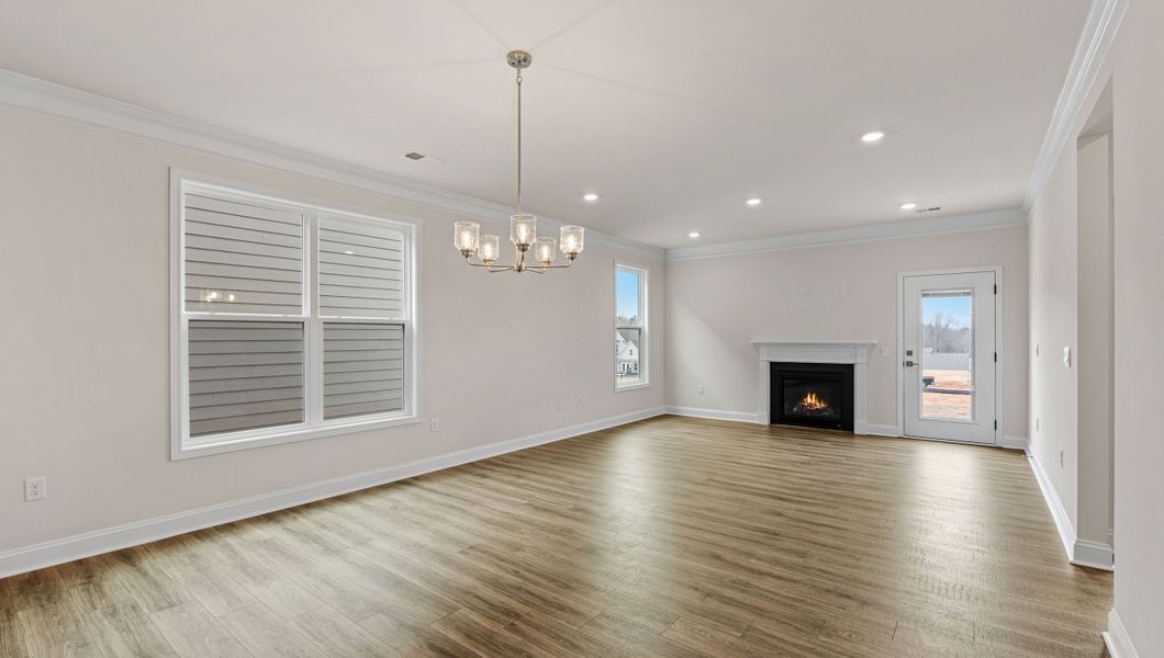 Spacious, unfurnished interior of a new home in Adams Glen, Greenville (Image 20).