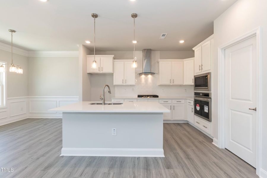 Kitchen 02 Kitchen 02