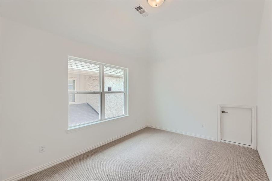 Empty room with carpet