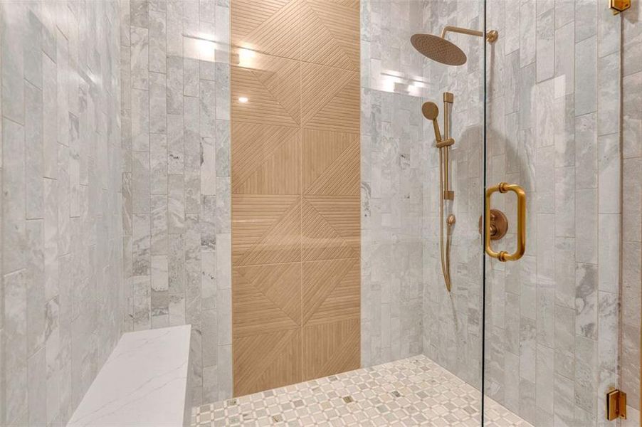 Image 80 of a home in .