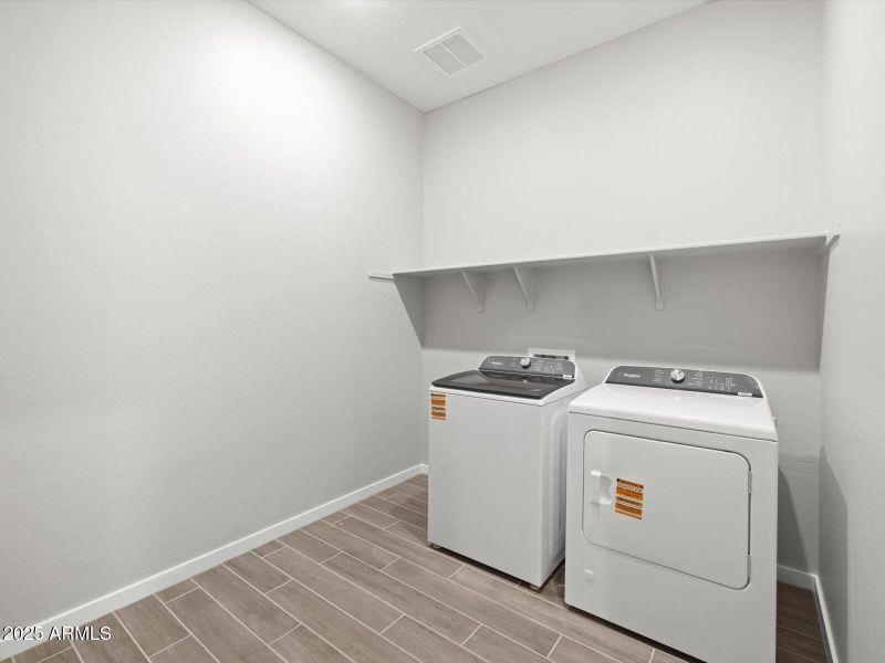 Included Washer & Dryer Included Washer & Dryer