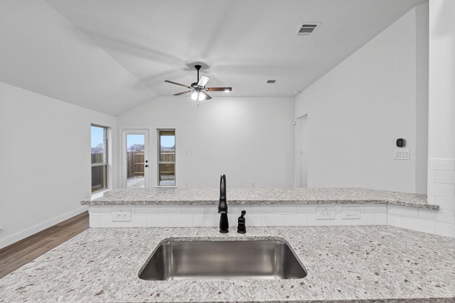 Representative interior finishes for a home built from the Sherwood by Cheldan Homes in Sunset Ridge, Keene (Image 22). Representative interior finishes for a home built from the Sherwood by Cheldan Homes in Sunset Ridge, Keene (Image 22).