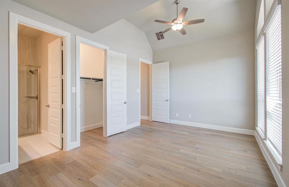 Bedroom 3 with full bath and walk-in closet