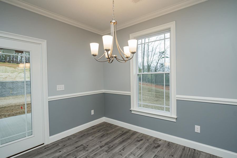 Representative unfurnished interior of a home built from the Roosevelt Elite by Enchanted Homes in Pointe Summit, Slater-Marietta (Image 41).