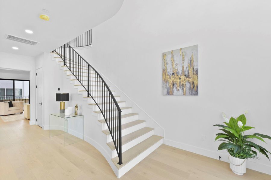 Furnished interior view inside a new home in , Bellaire (Image 43). Furnished interior view inside a new home in , Bellaire (Image 43).