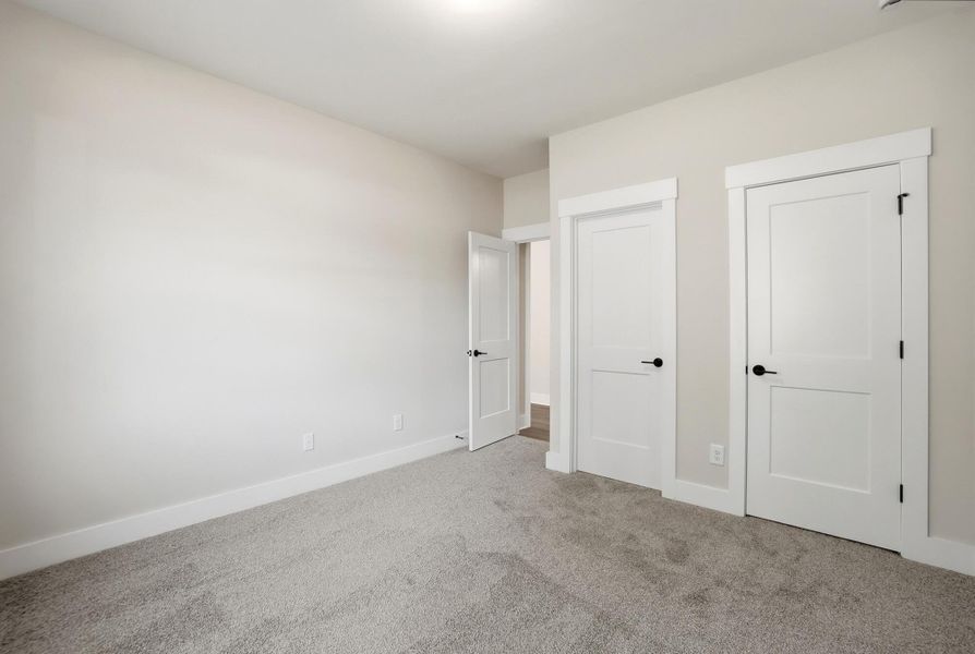 Spacious, unfurnished interior of a new home in Rone Creek, Waxhaw (Image 19). Spacious, unfurnished interior of a new home in Rone Creek, Waxhaw (Image 19).