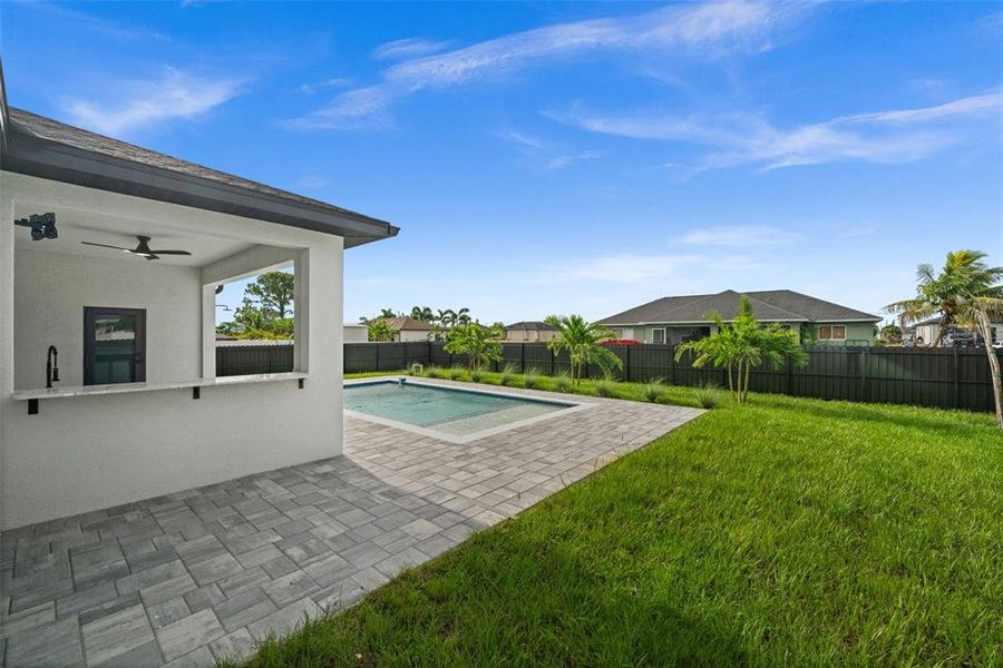 Exterior details and patio area of a home in , Cape Coral (Image 27). Exterior details and patio area of a home in , Cape Coral (Image 27).