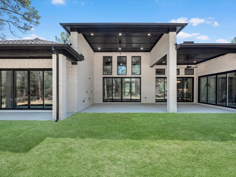 Exterior details and patio area of a home in , Montgomery (Image 27).