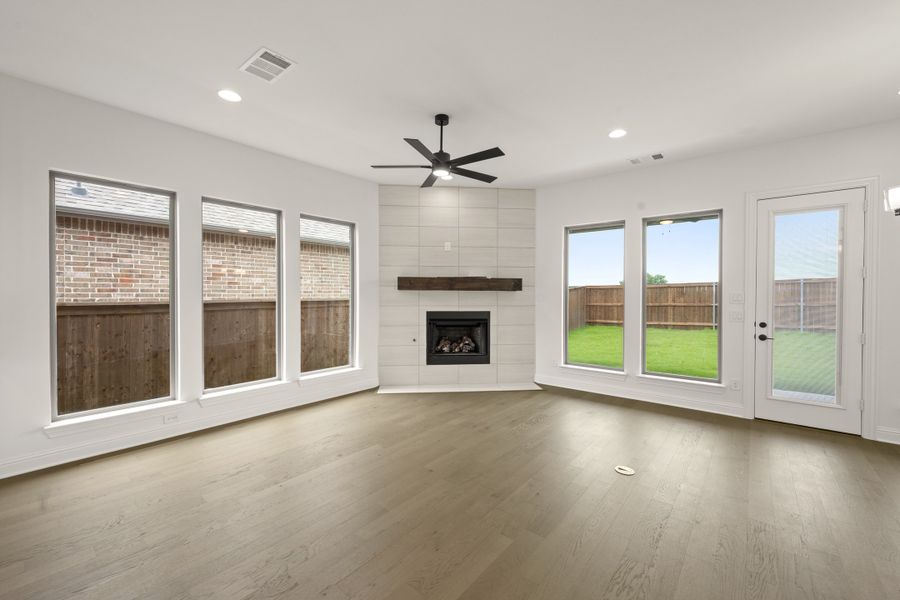 Spacious, unfurnished interior of a new home in Bridgewater, Midlothian (Image 16). Spacious, unfurnished interior of a new home in Bridgewater, Midlothian (Image 16).