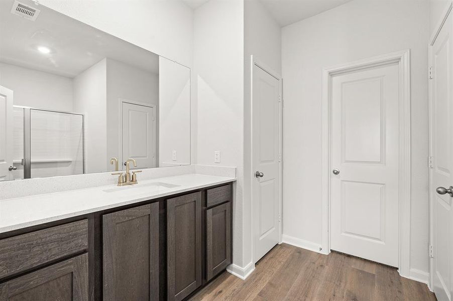 Interior finishes may differ, than shown in photos Interior finishes may differ, than shown in photos