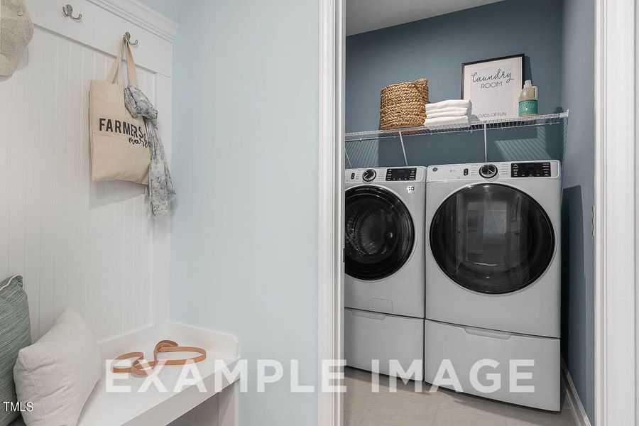 Image 5 of a home in Tobacco Road.