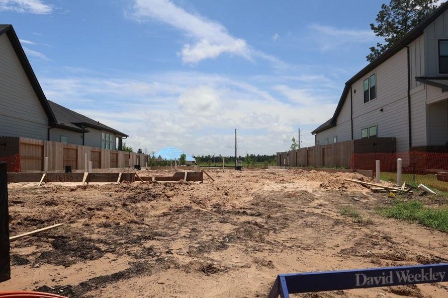 Every foundation at DWH is engineered and it’s inspected three times! We do not do “batch” testing. Rest easy knowing your foundation comes with a 10 year warranty. Every foundation at DWH is engineered and it’s inspected three times! We do not do “batch” testing. Rest easy knowing your foundation comes with a 10 year warranty.