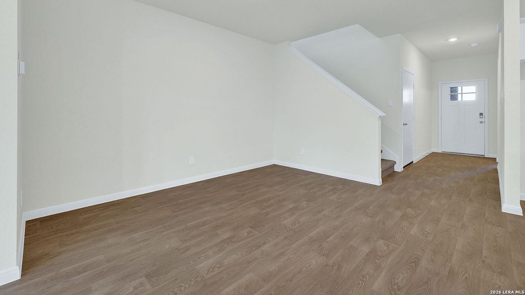 Spacious, unfurnished interior of a new home in Paramount, Kyle (Image 28).