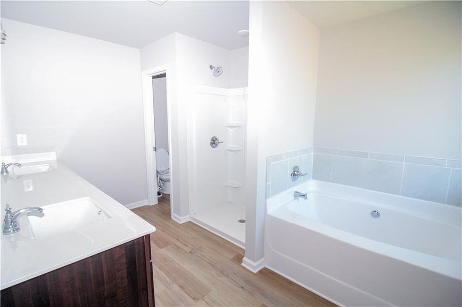 Furnished interior view inside a new home in , Commerce (Image 8).