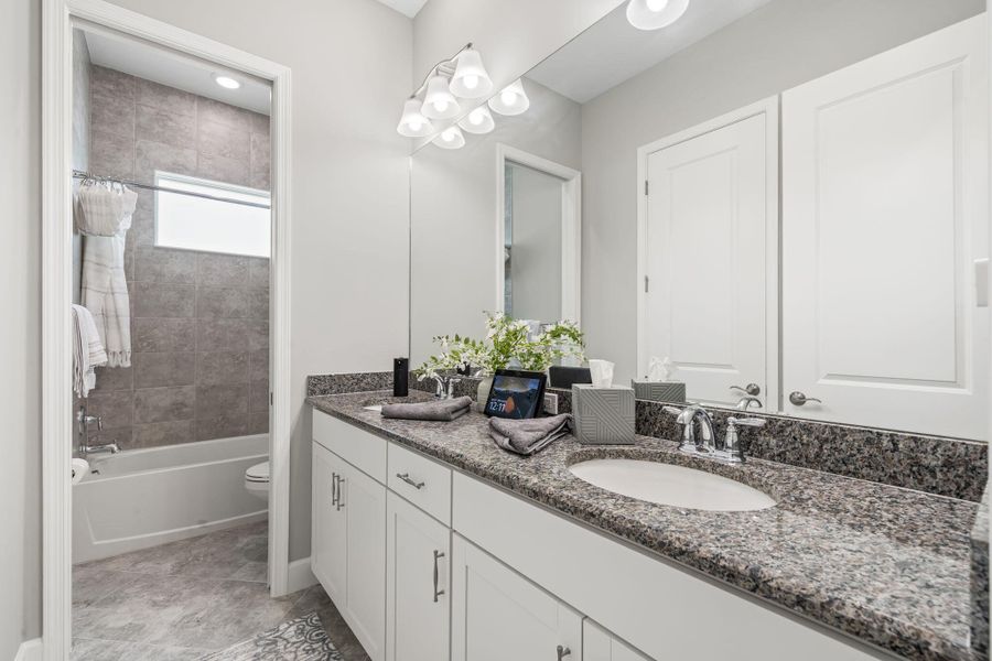 Guest Bath - 2nd Floor