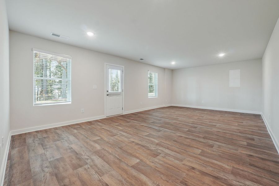 4br New Home in McDonough, GA.  - Slide 16
