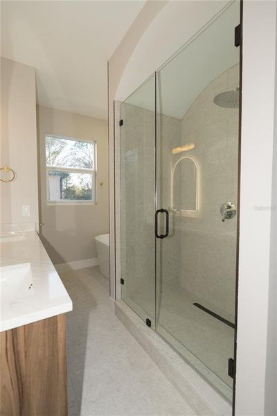 Image 43 of a home in .